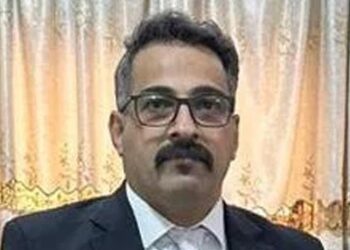 الاستاذ الحقوقي علي نعمة خضير